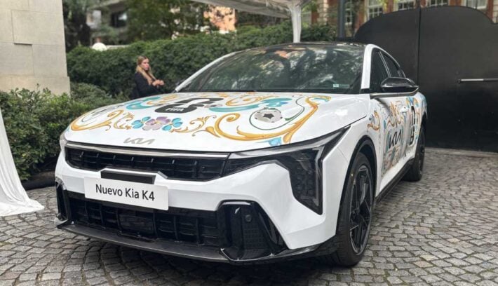 Kia K4