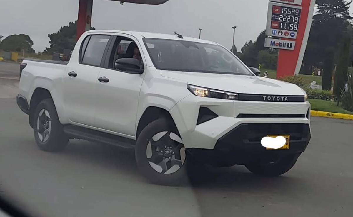 Nueva Toyota Hilux BEV colombia