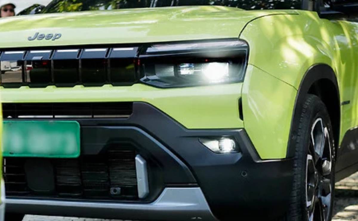 Nuevo Jeep Avenger teaser 1