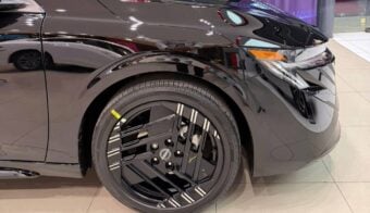 Nuevo Nissan Sentra SR llanta