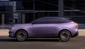 Nuevo Nissan Urban PHEV perfil