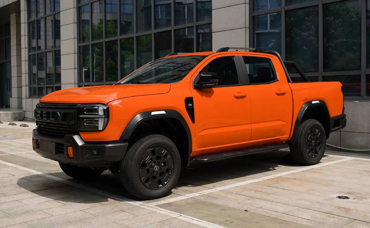 Pick up RELY R8 frente