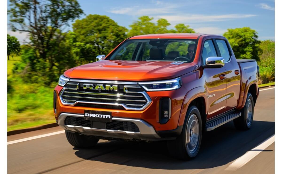 RAM presenta su gama en un evento: estas son sus pick ups más destacadas 1 RAM presenta sus pick ups en la Expolondrina 2026