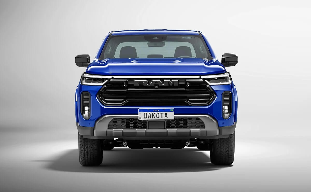 RAM Dakota Laramie Night Edition