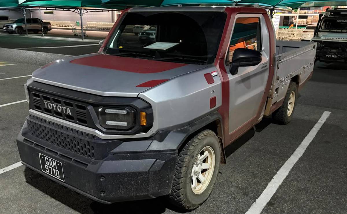 Toyota Hilux Champ frente 2