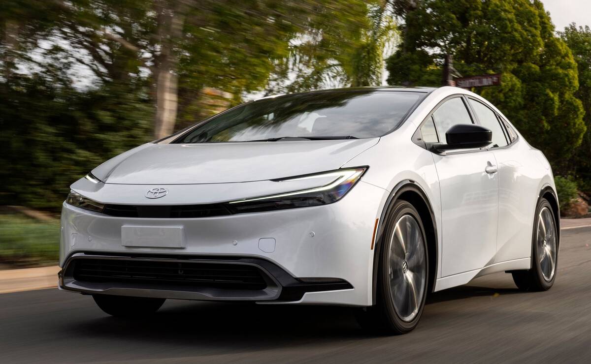 Toyota Prius 2026 accion