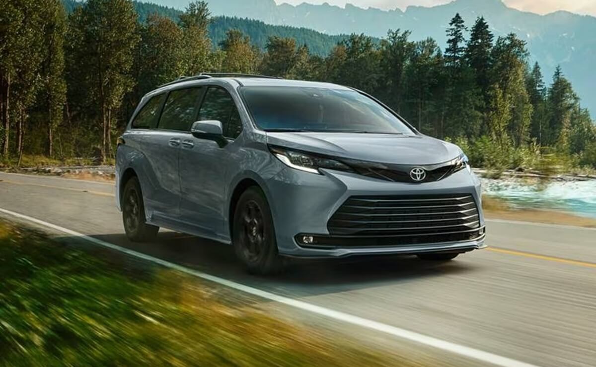 Toyota Sienna minivan