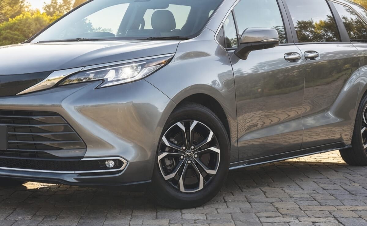 Renovación Toyota Sienna, la minivan