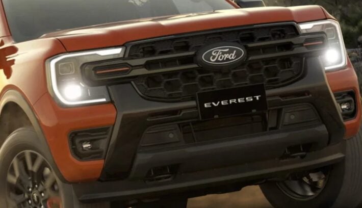 ford everest wildtrack 4