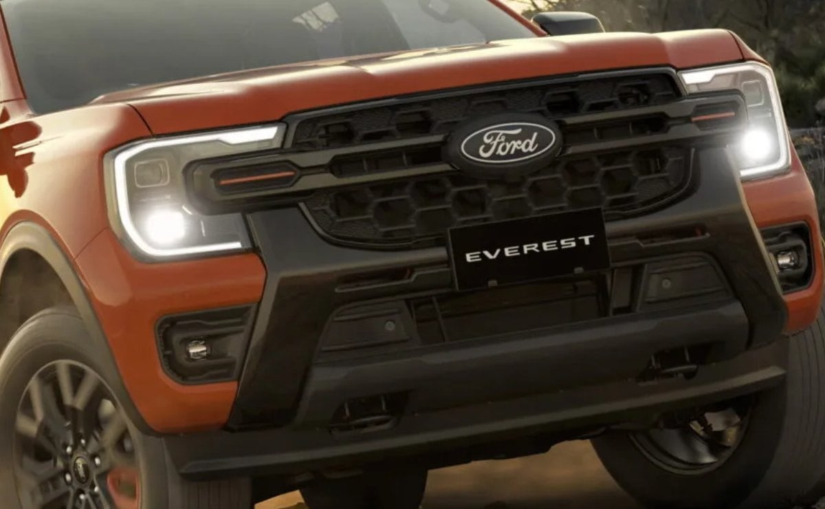 ford everest wildtrack 4