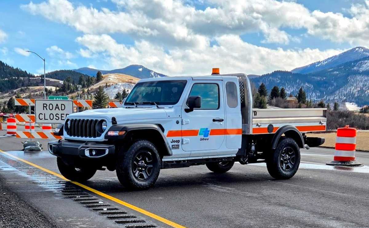 Sin lujos y con más carga: la pick up que Jeep no se animó a fabricar 5 Jeep Gladiator Acela Dispatcher 4x4