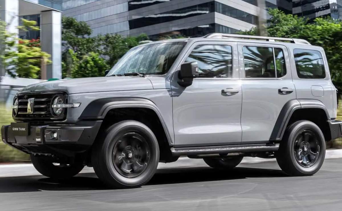 suv gwm tank 300 2