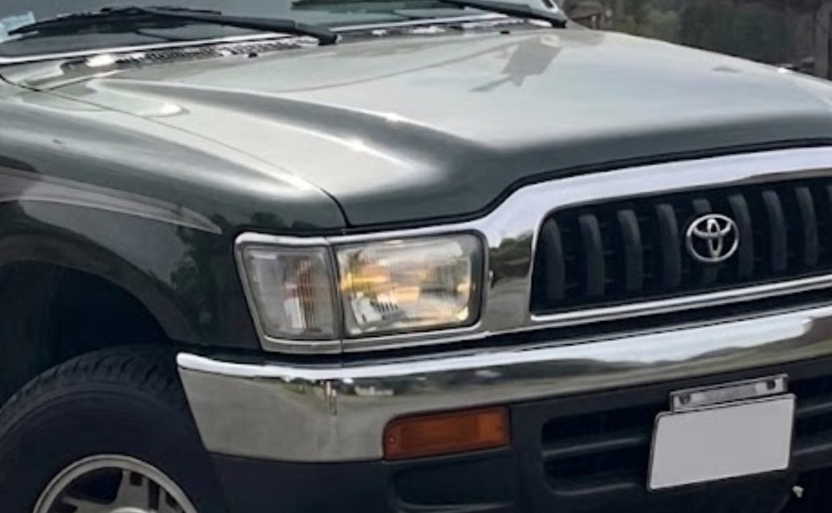 Esta Toyota Hilux es de 2001, tiene apenas 58.000 km y se vende a precio de 0 km 1 toyota hilux 2026