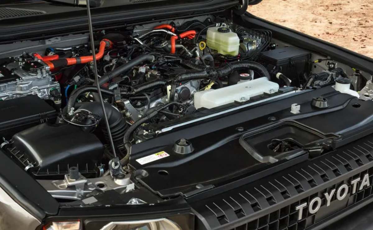 Toyota actualizó su icónico SUV todoterreno: cuánto cuesta, qué cambió y cómo queda frente a sus rivales 8 toyota land cruiser 2