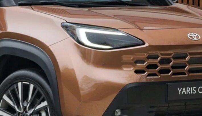 toyota yaris cross 2026