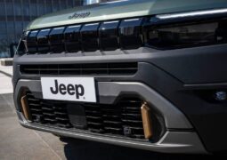Jeep Avenger 4xe–85th anniversary trompa