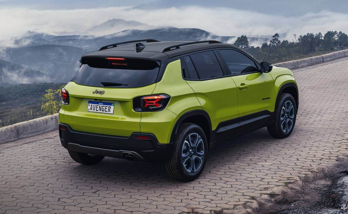 Jeep Avenger parte trasera