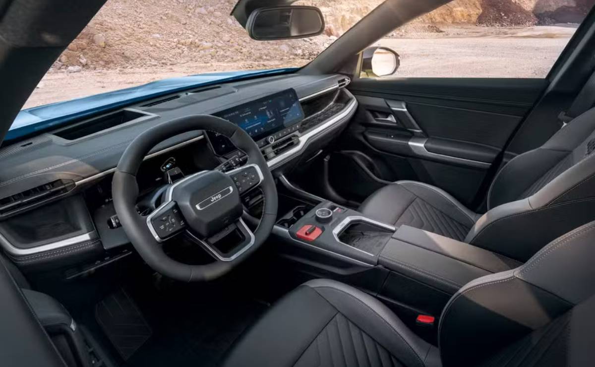 Jeep Compass 2028 interior