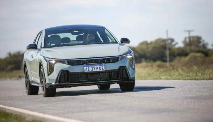Kia K4