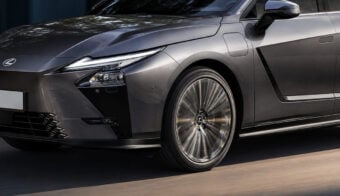 Lexus ES 2026