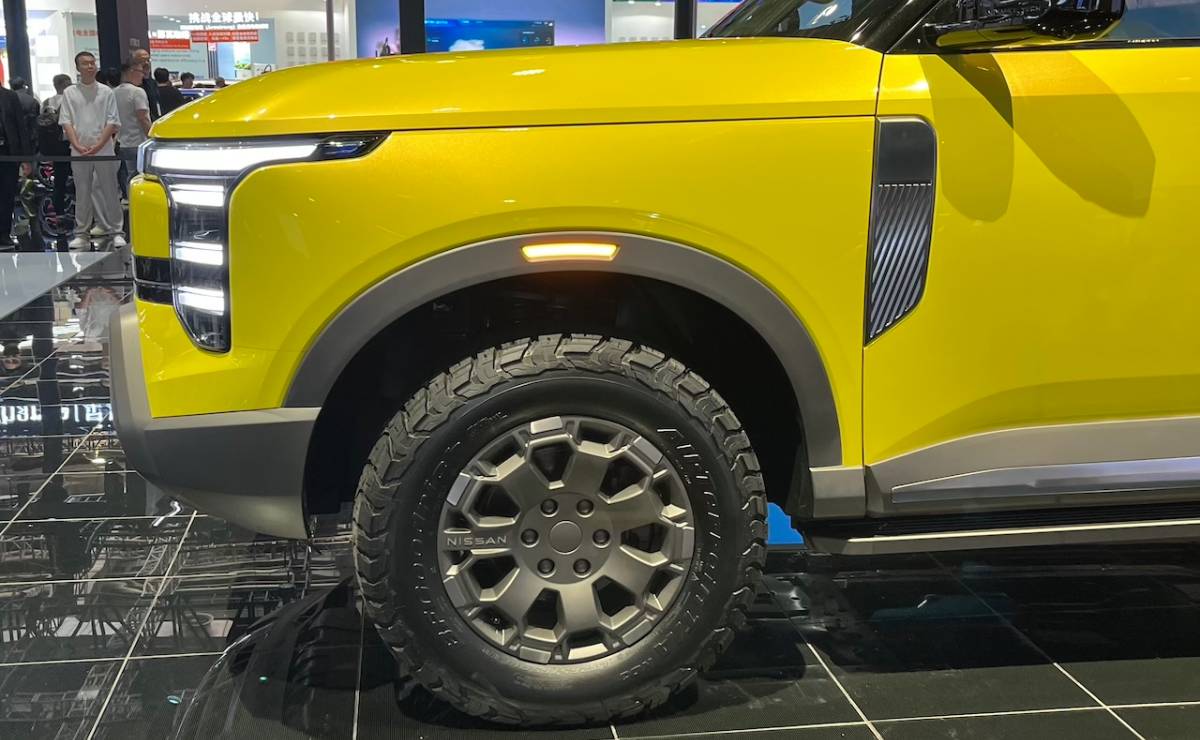 Nissan Frontier Pro llanta