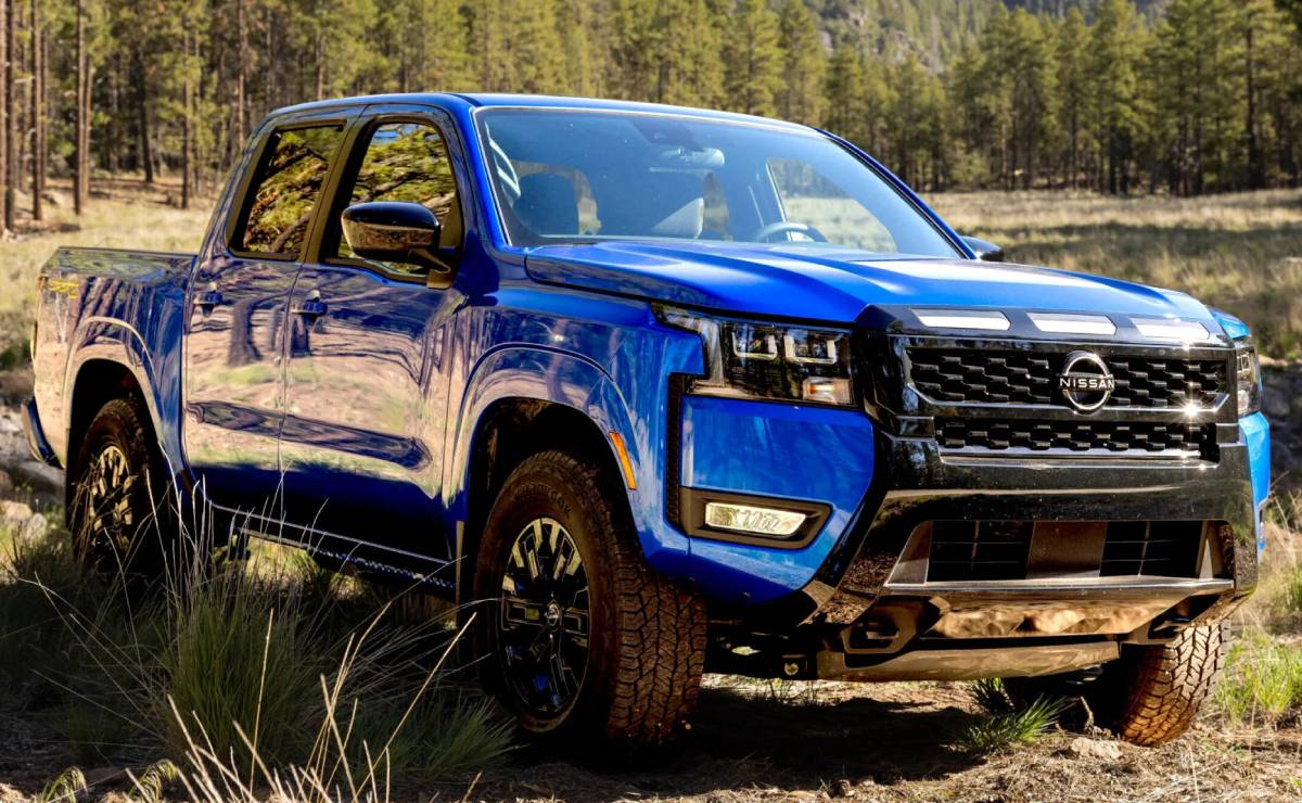 Nissan Frontier Sport Edition frente