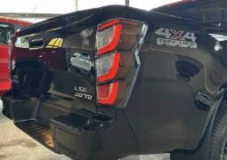 Pick up Isuzu D Max teaser