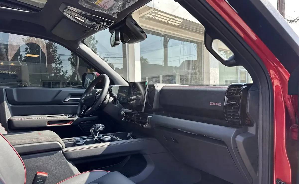 Pick up JMC Grand Avenue Dadao Pro interior 2