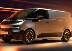 Cómo es la nueva Renault Trafic Furgón E-Tech