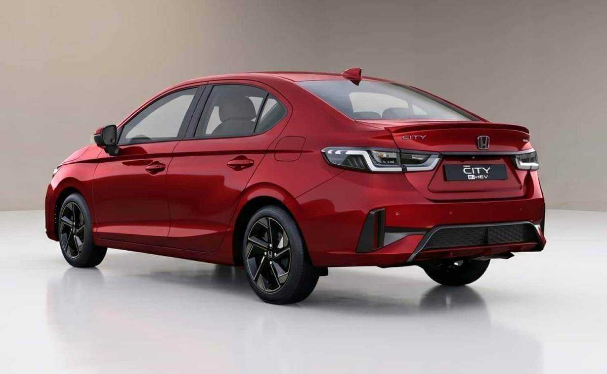 Más compacto que Civic: Honda lanza un renovado sedán para superar a Toyota Yaris 3 Renovacion Honda City