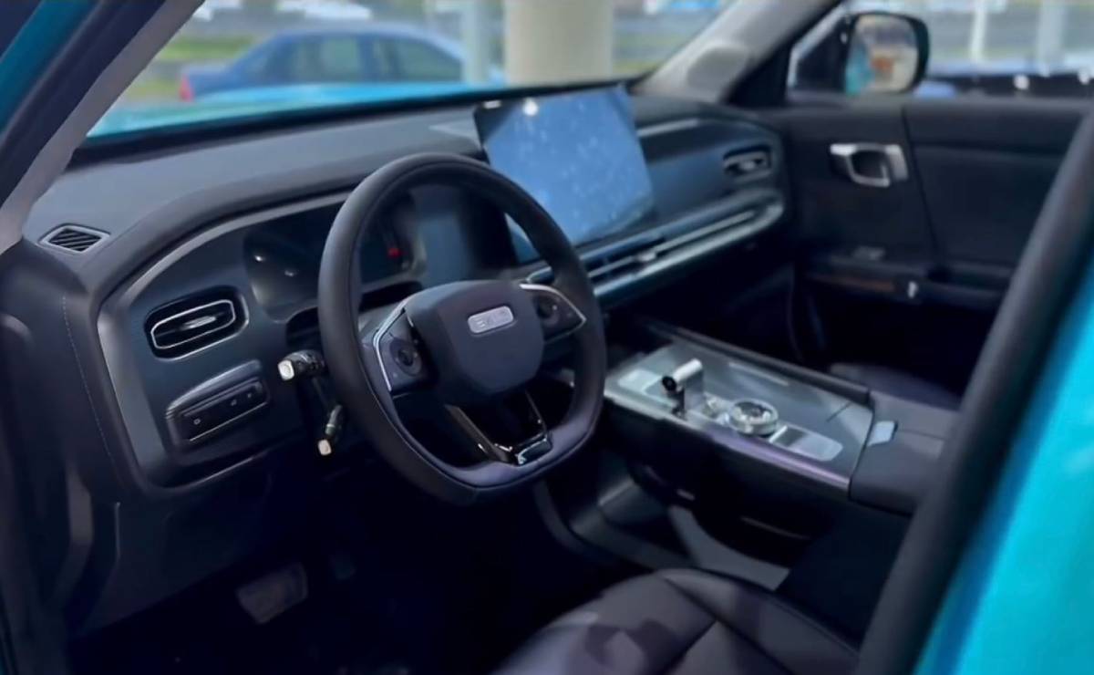 SUV BAIC BJ30 interior 1
