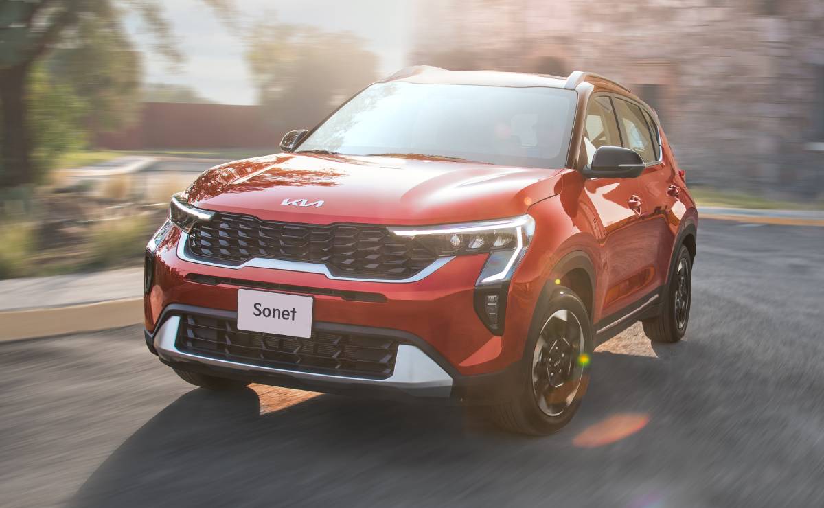 SUV Kia Sonet 2027 accion