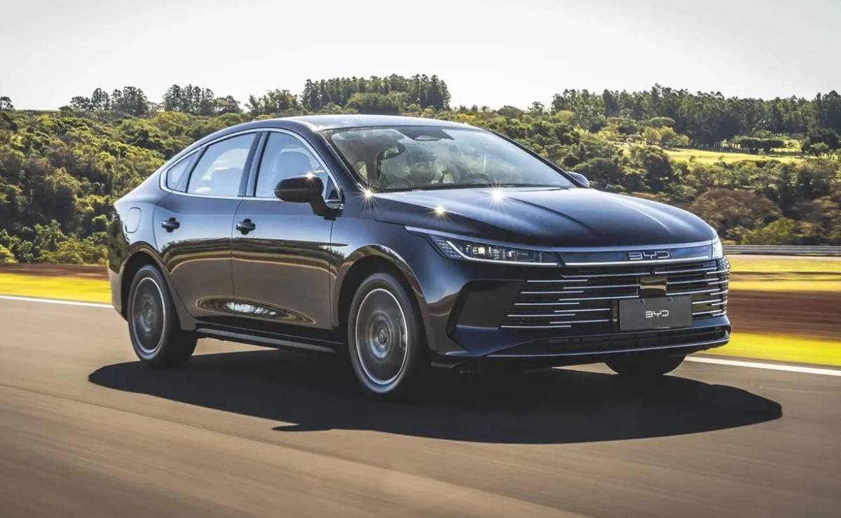 Sedan BYD King accion