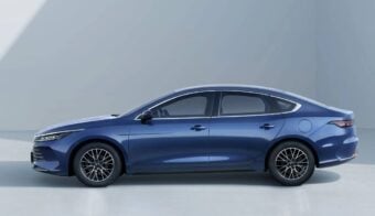 Sedan BYD King perfil