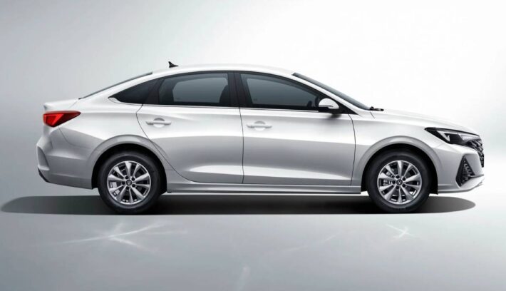 Sedan Changan Alsvin Plus perfil 1