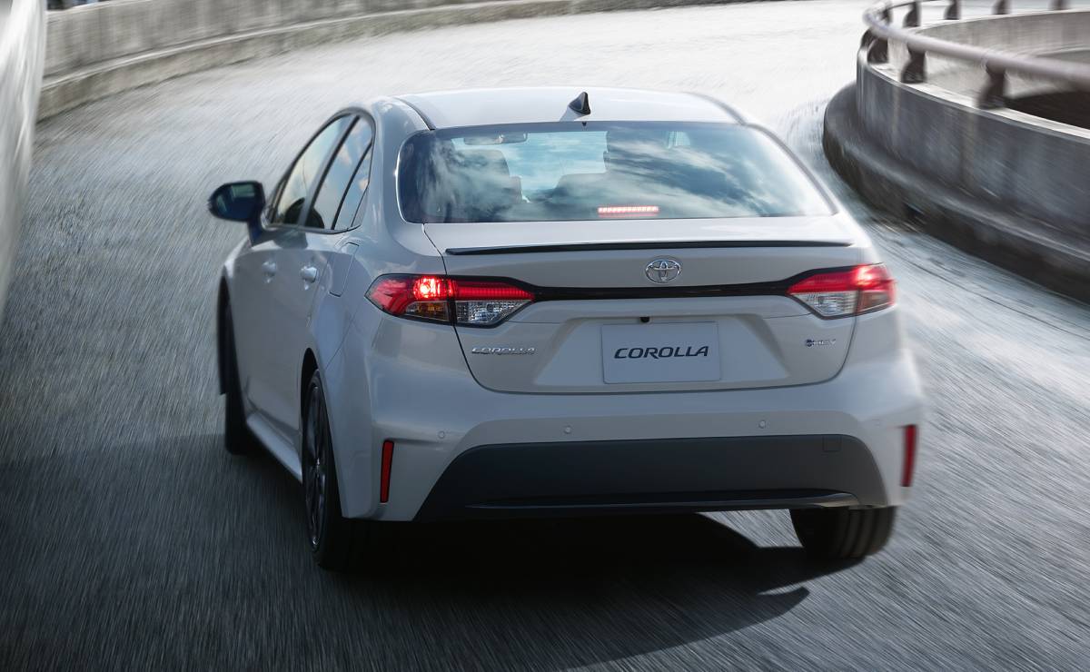 Toyota Corolla 60th Anniversary accion