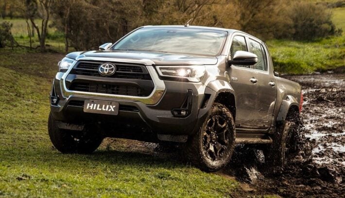 Toyota Hilux 1