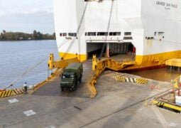 Entrega de las primeras unidades del Unimog U4000