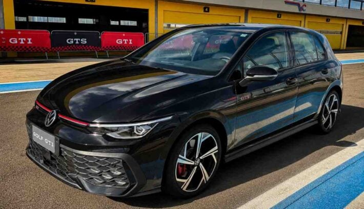 Volkswagen Golf GTI