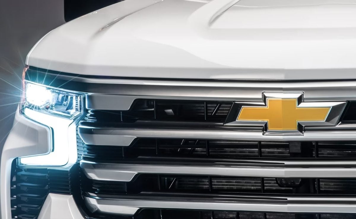 chevrolet silverado 2026 1