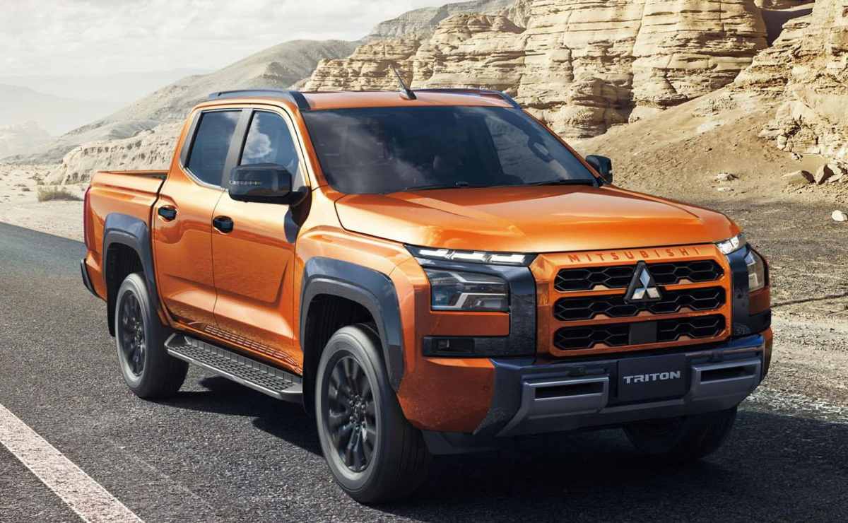 mitsubishi triton