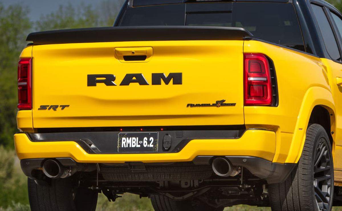 ram 1500 rumble bee 6