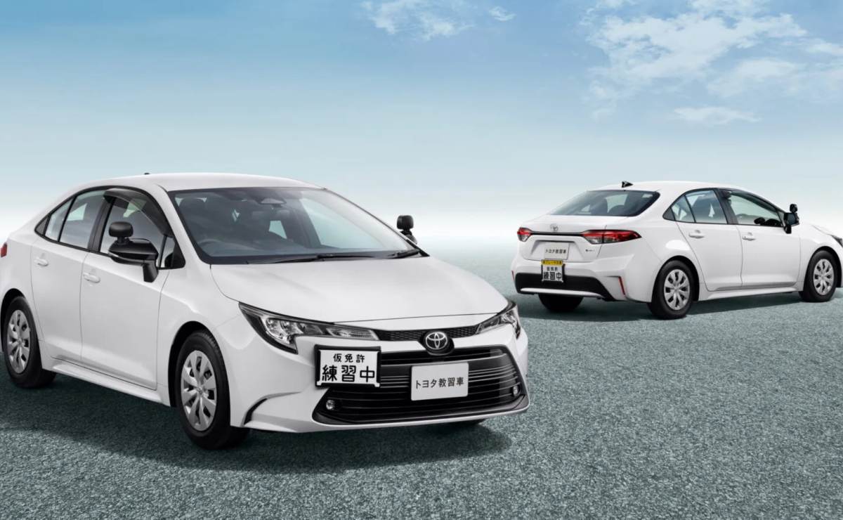 toyota corolla 4