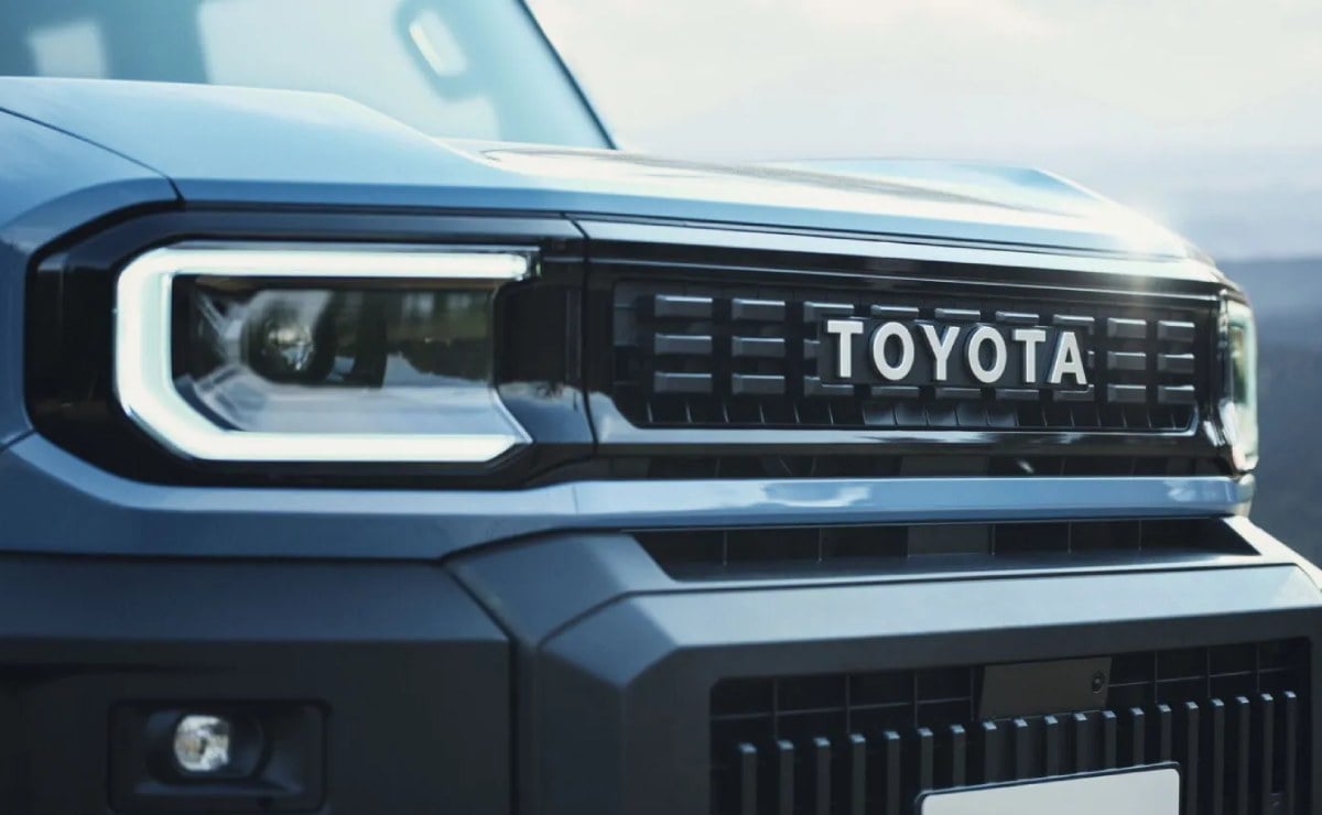 toyota land cruiser fj 1