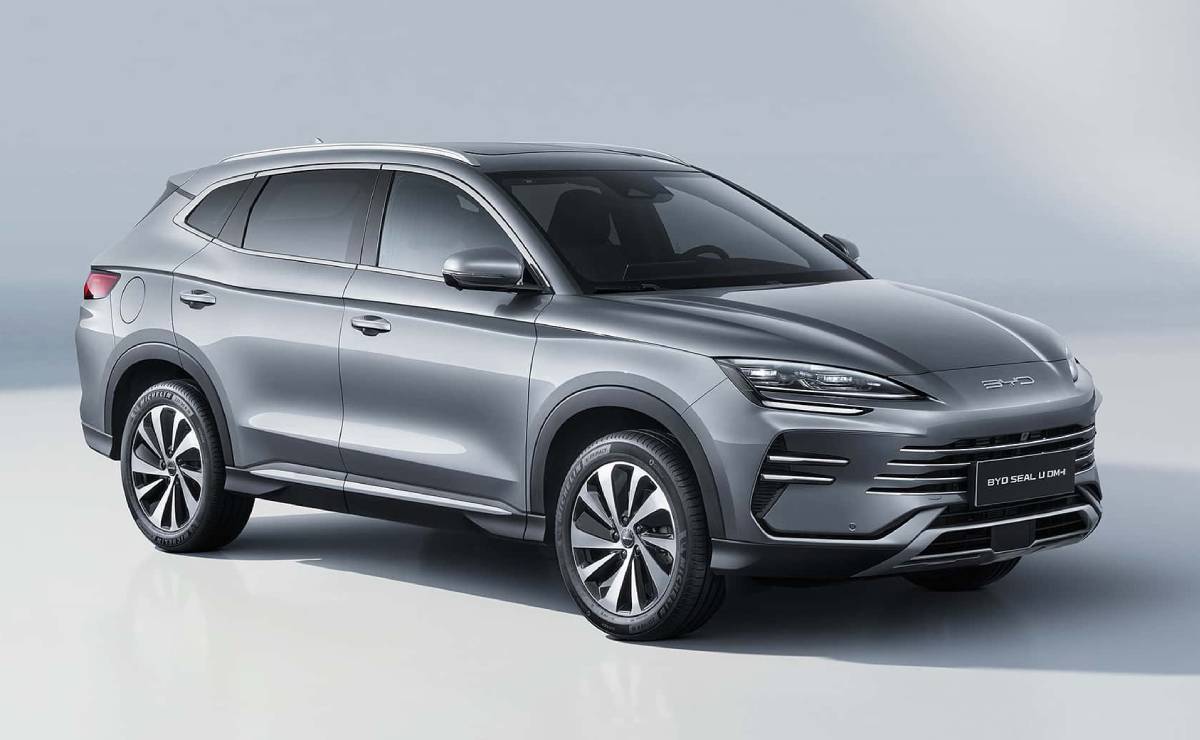 BYD SEAL U DM i frente