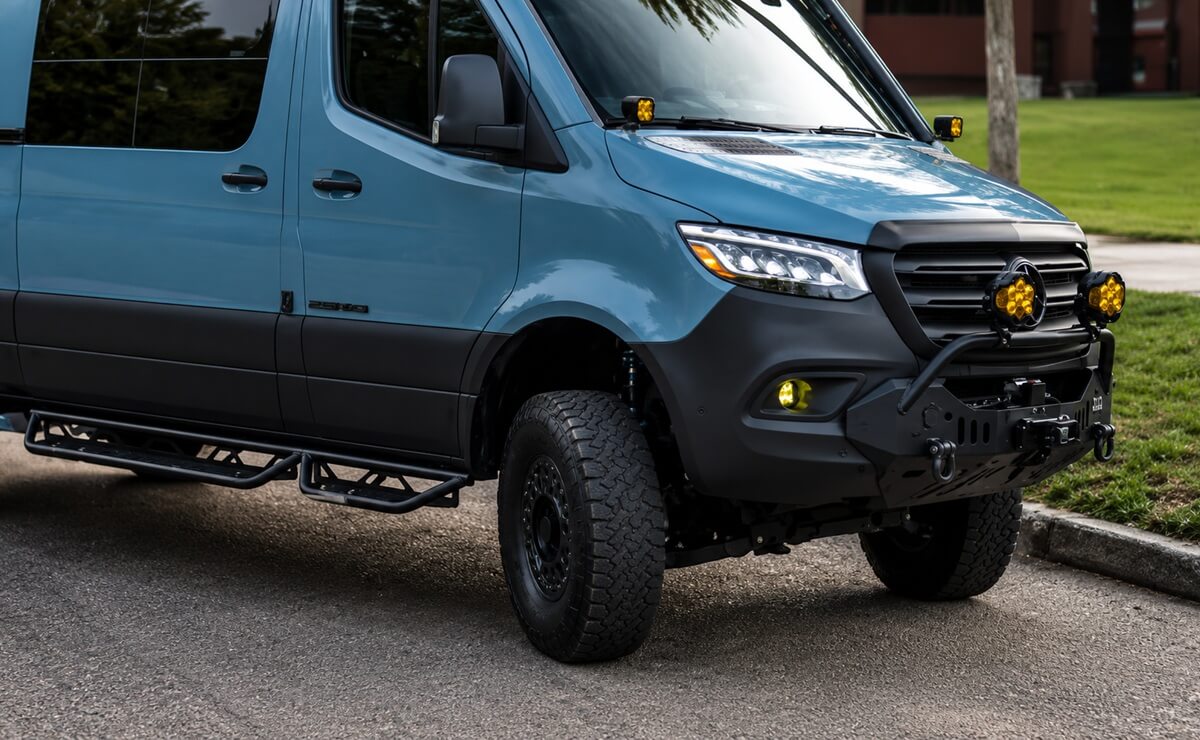 Bossi Vans transformó una Mercedes-Benz Sprinter