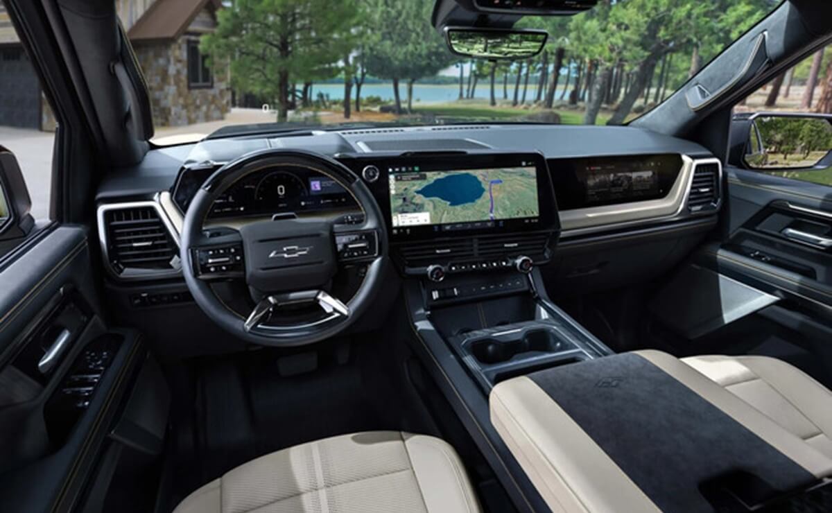 Hasta 425 CV: Chevrolet presentará una renovada pick up superior a S10 para competir con Ford 5 Chevrolet Cheyenne 2027 interior