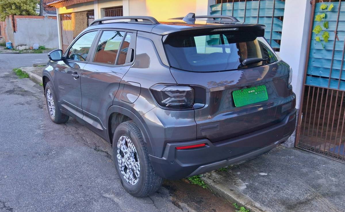 Jeep Avenger 2027 trasera 2