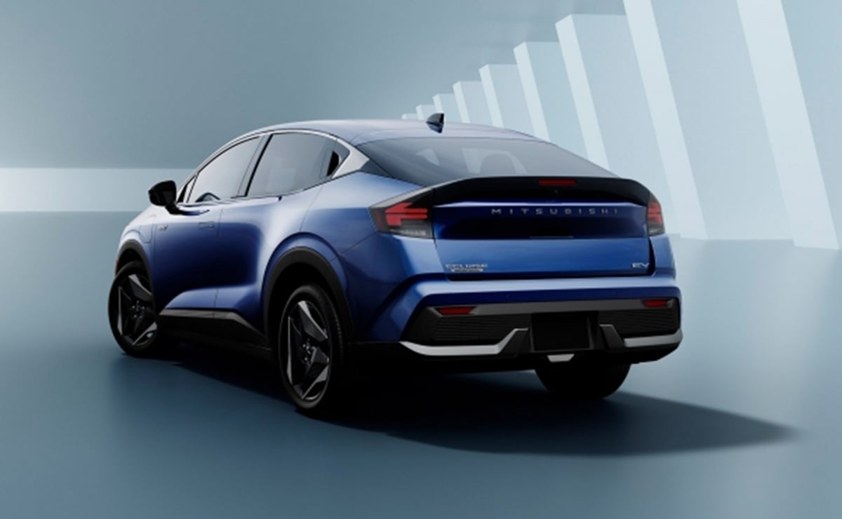Mitsubishi Eclipse Sportback EV 2027 zona trasera