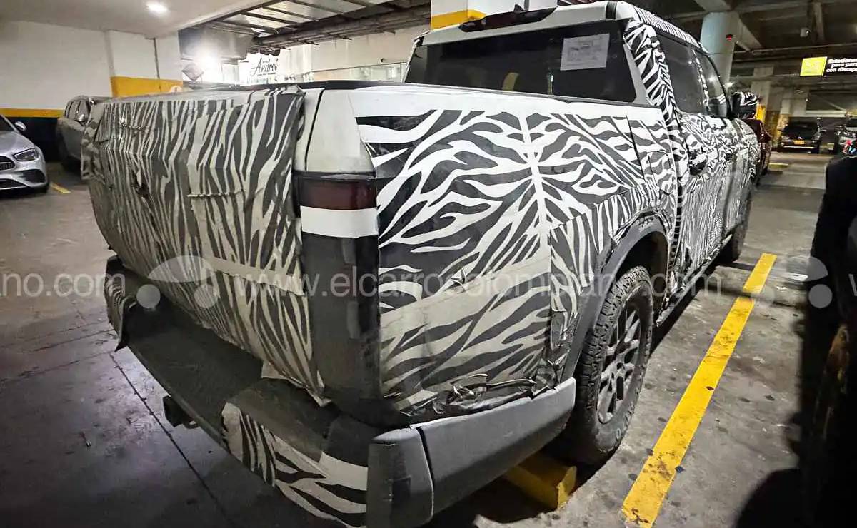 Nissan Frontier Pro PHEV unidad de prueba trasera
